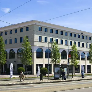 4* Hotel Twenty Eight